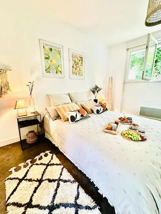 La Bella Vita Briochine, Cosy Appartement Saint-Brieuc Francia
